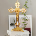 Crucifixo de Cristo em Metal Intricado