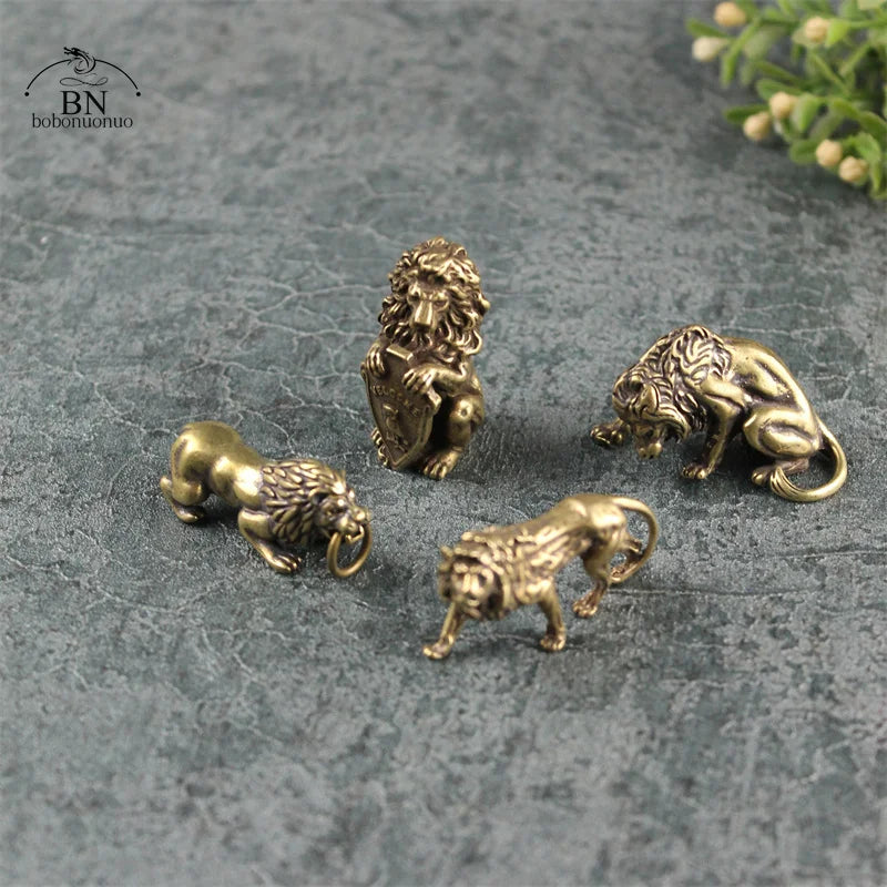 Miniatura Leão Decorativo em Cobre