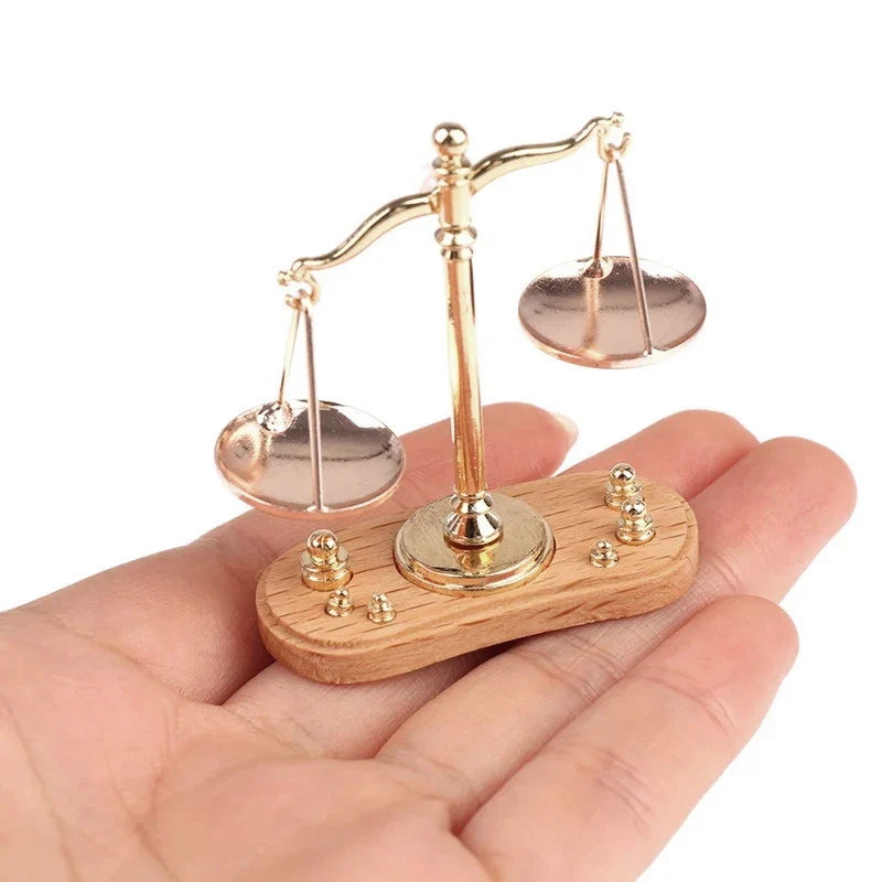 Mini Balança da Justiça Vintage