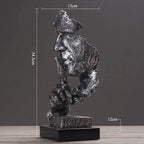 Escultura Silêncio em Resina
