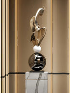 Escultura Geométrica de Luxo para Decoração Moderna