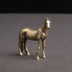 Estátua de Cavalo em Bronze - Elegância Atemporal