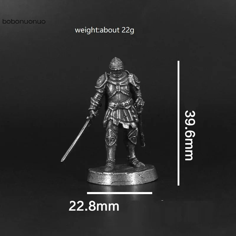 Miniatura Cavaleiro Medieval em Cobre