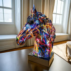 Escultura de Cavalo em Resina com Arte Graffiti