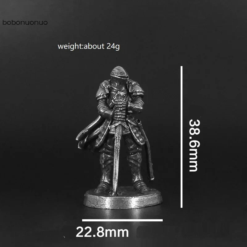 Miniatura Cavaleiro Medieval em Cobre