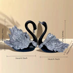Casal de Cisnes Decorativos em Resina