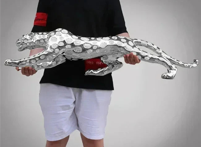 Escultura Pantera Geométrica em Resina