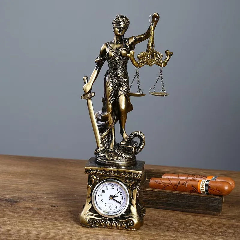 Escultura Deusa da Justiça em Resina com Relógio