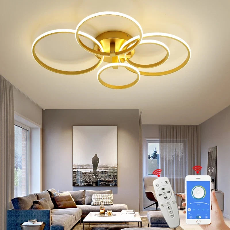 Lustre de LED Moderno Dourado para Ambientes Elegantes
