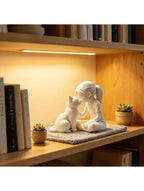Escultura Menina com Gato Minimalista