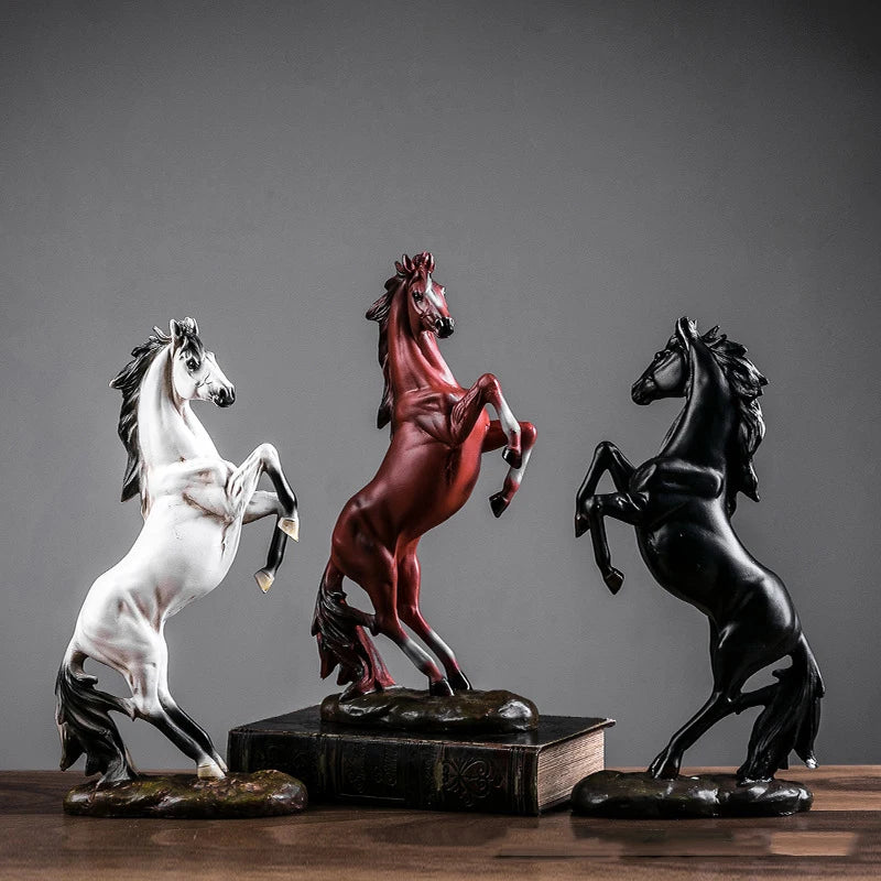 Escultura de Cavalo em Resina