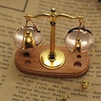 Mini Balança da Justiça Vintage